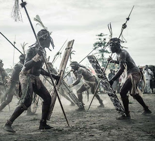 Justice et guerre chez les Maenge de Nouvelle-Bretagne
